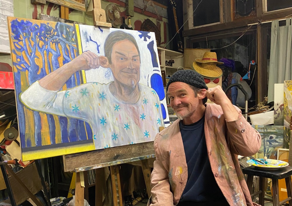 Jervis Bay Portrait Prize instigator Randall Sinnamon showing us how it's done.